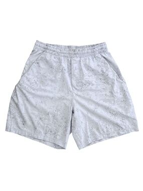 Lululemon Men's Pace Breaker Shorts 9” Inseam Size Medium Light Blue Linerless